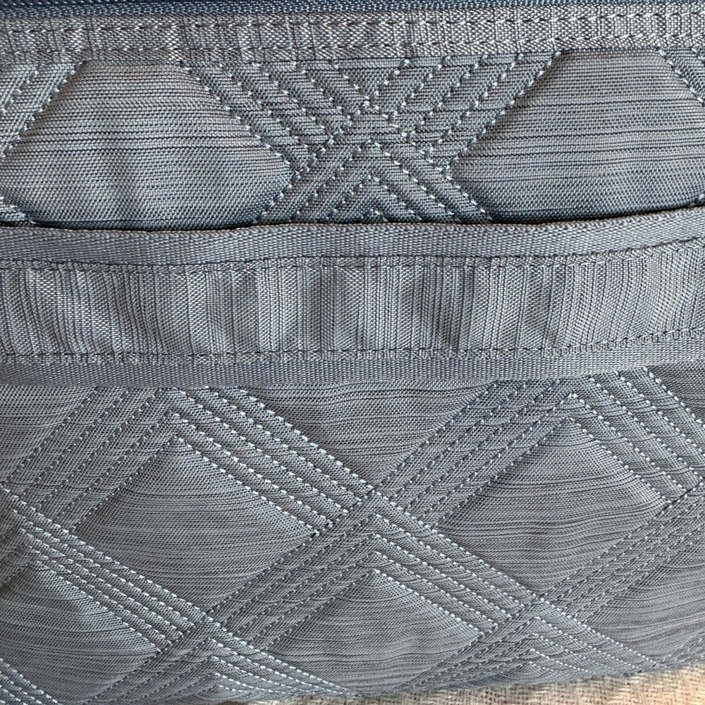 Lug Legacy Taxi NWOT - Blue Moon Slate in Blue Moon - Picture 16 of 16